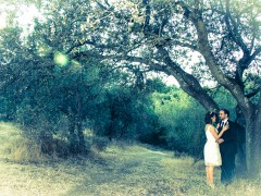 Fotos de boda, Rafa y Carú. Fotógrafa: Lourdes Martín Montilla. Martinmontilla photography. Novios en el bosque. Las Matas